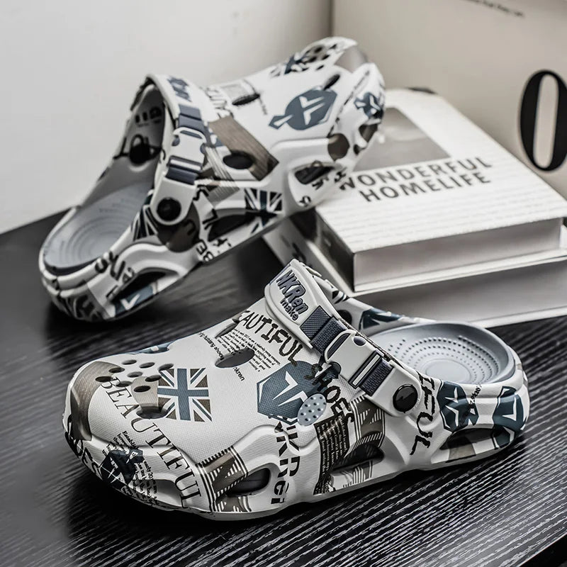 Casual Clogs Men 2026 New Trendy Summer Beach Sandals for Men Thick-bottom EVA Garden Shoes Closed-toe Fashion Slippers for Men