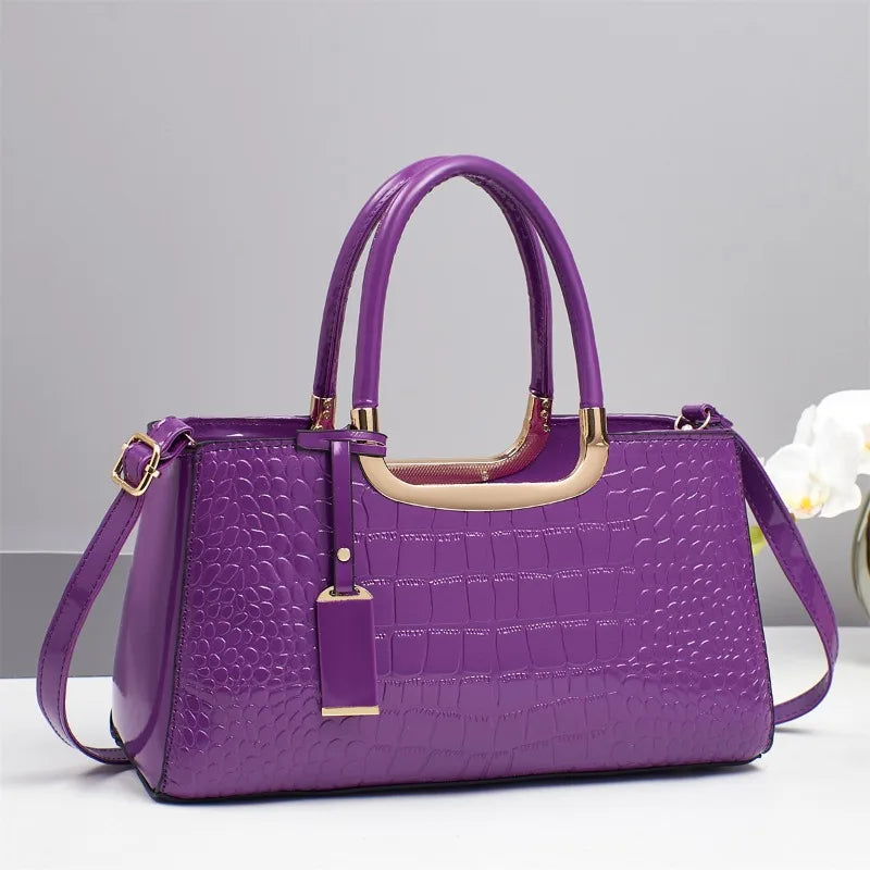 Fashion and Western Style Women's Shoulder Bag Matching Color Portable Women's Bag Bags for Women New Luxury Handbags