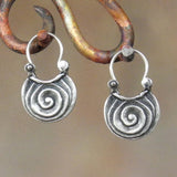 Simple Geometric Gypsy Curved Metal Ear Ring