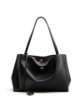 Women's Hand-carrying Shoulder Crossbody Bag