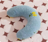 Little Pillow For Cats Fashion Neck Protector Deep Sleep Puppy U-Shaped Pillow Pets Pillow Kitten Headrest Dog Sleeping Pillow Pet Products